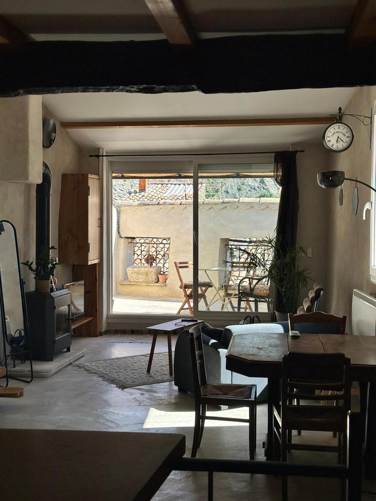 Les Toits Nyonsais Apartamento Exterior foto